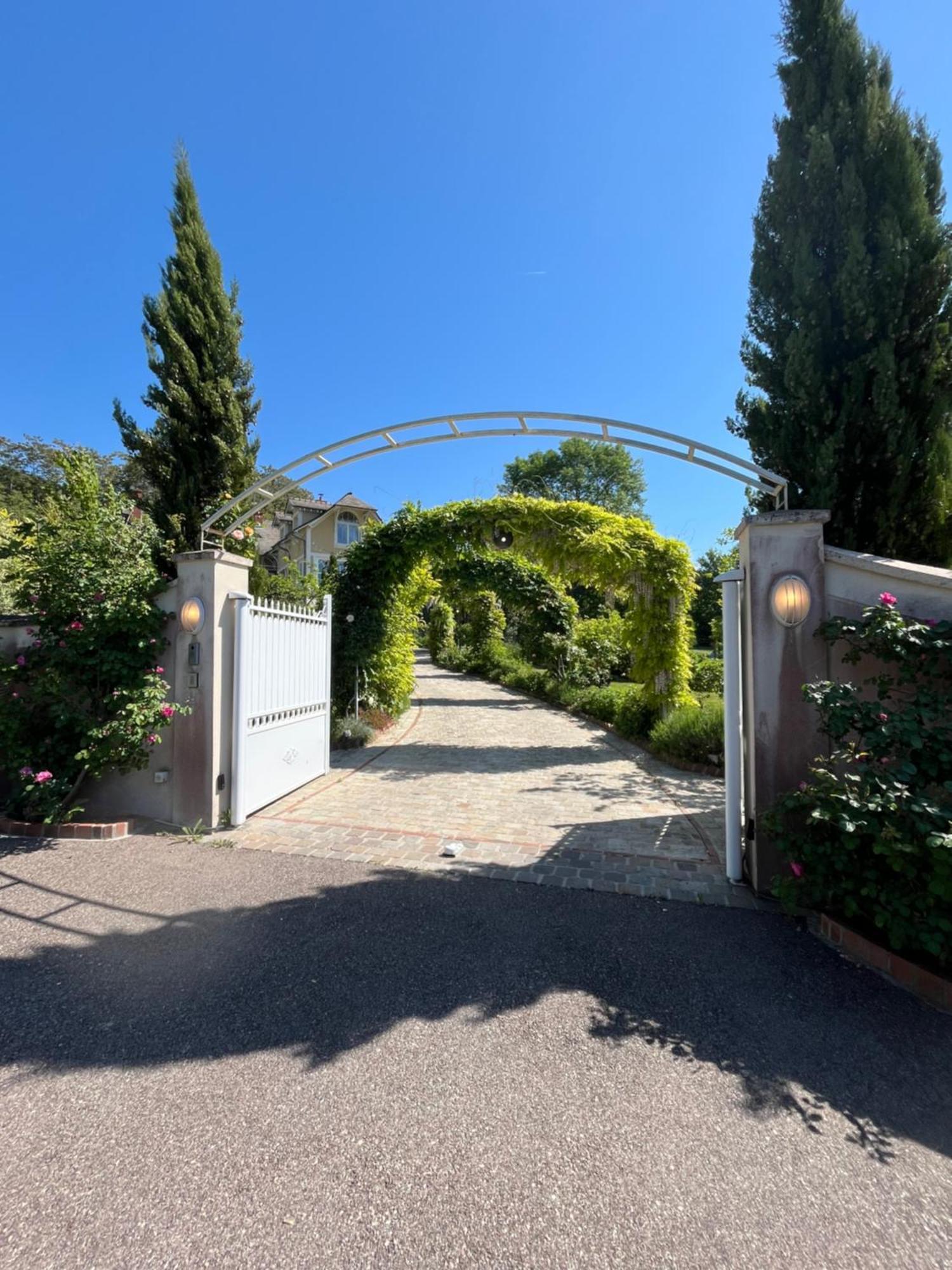 Les Grands Jardins Lodge Giverny Bagian luar foto